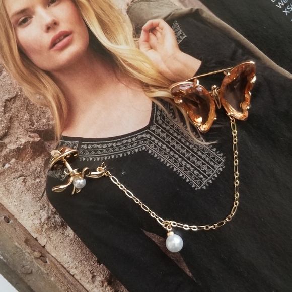 Long Tassel Pearl Pin Brooch - Picture 10 of 16